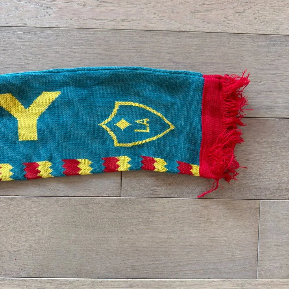NWOT LA Galaxy Soccer MLS Football Scarf